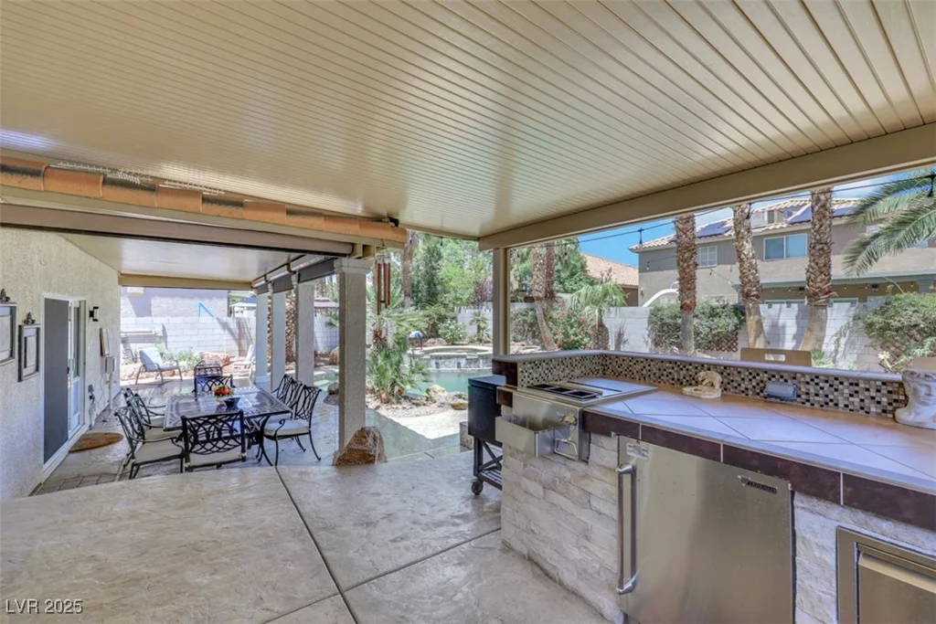 8224 Fawn Meadow, Las Vegas, NV 89149