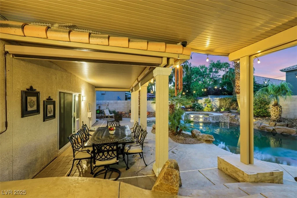 8224 Fawn Meadow, Las Vegas, NV 89149