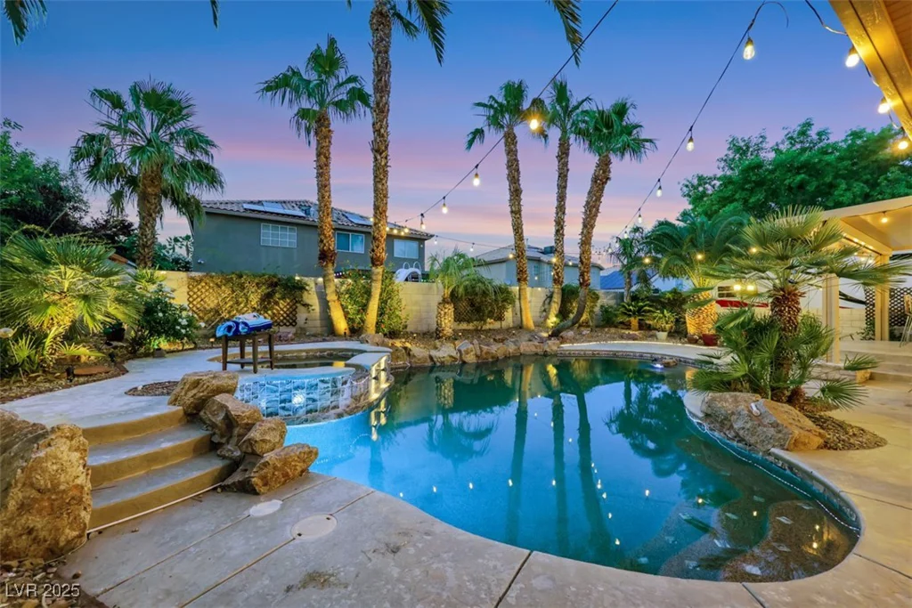 8224 Fawn Meadow, Las Vegas, NV 89149