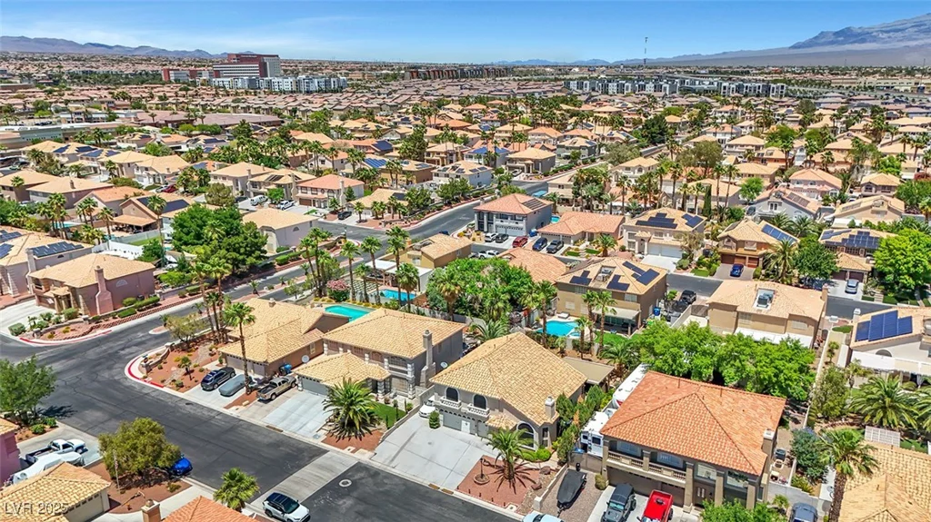 8224 Fawn Meadow, Las Vegas, NV 89149