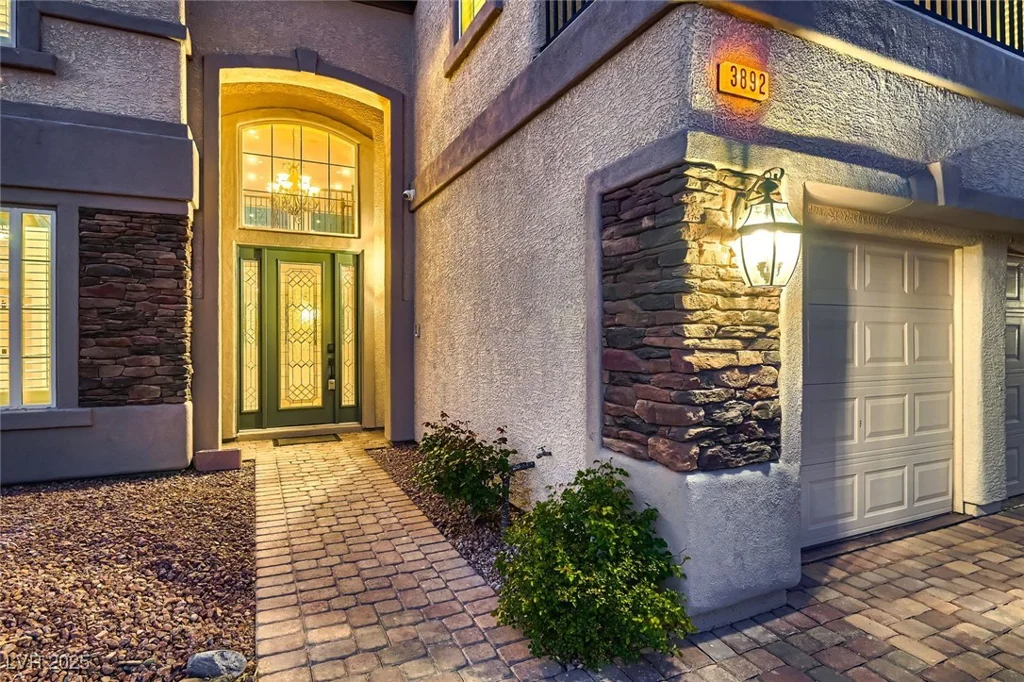 3892 Pasilla, Las Vegas, NV 89118