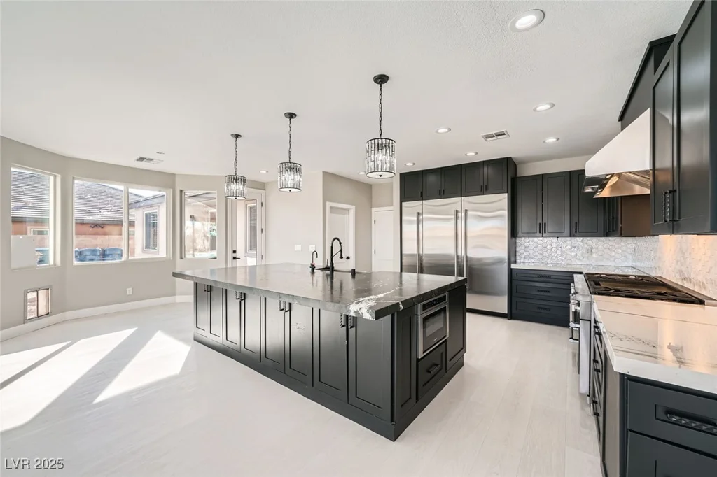 3892 Pasilla, Las Vegas, NV 89118