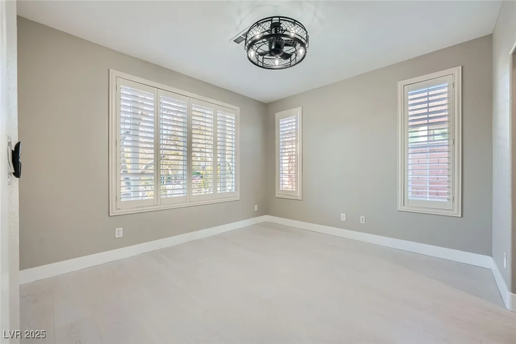 3892 Pasilla, Las Vegas, NV 89118
