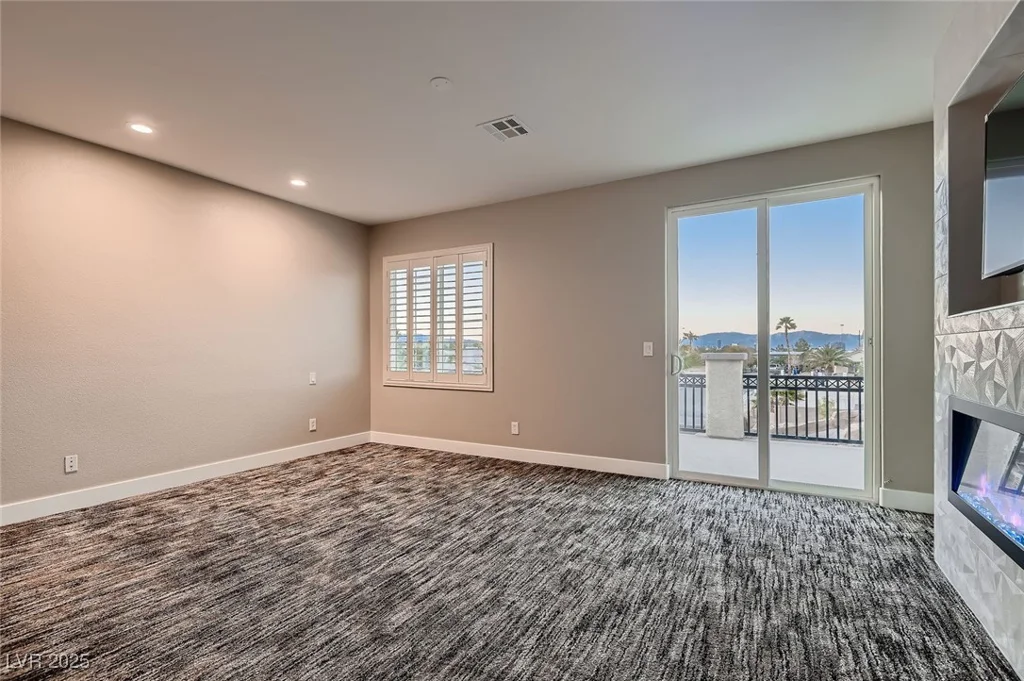 3892 Pasilla, Las Vegas, NV 89118