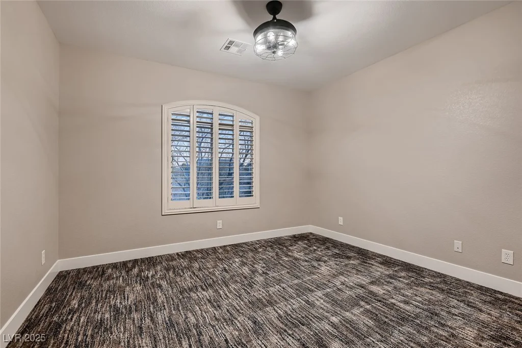 3892 Pasilla, Las Vegas, NV 89118