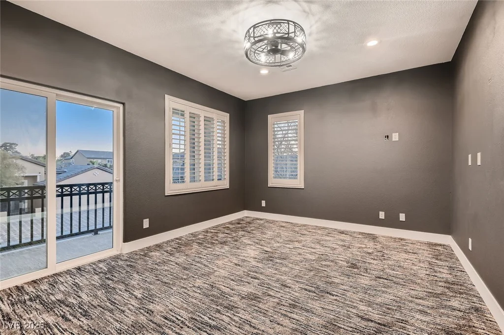 3892 Pasilla, Las Vegas, NV 89118