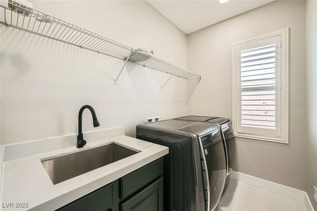 3892 Pasilla, Las Vegas, NV 89118