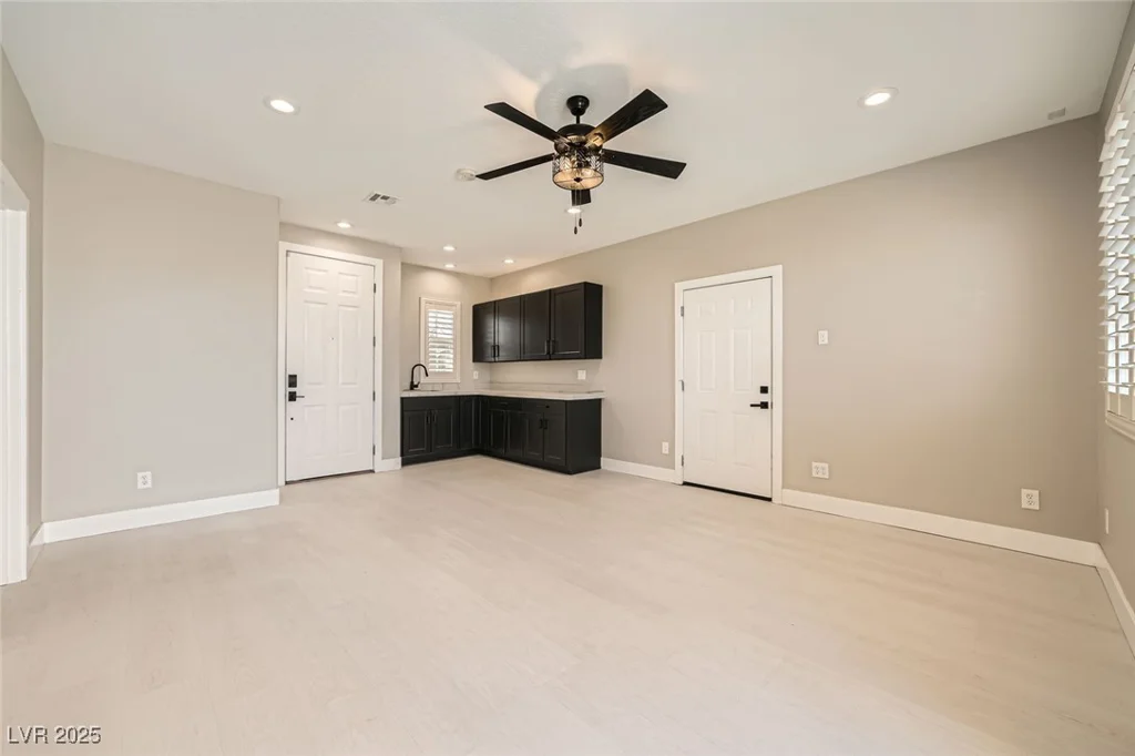 3892 Pasilla, Las Vegas, NV 89118