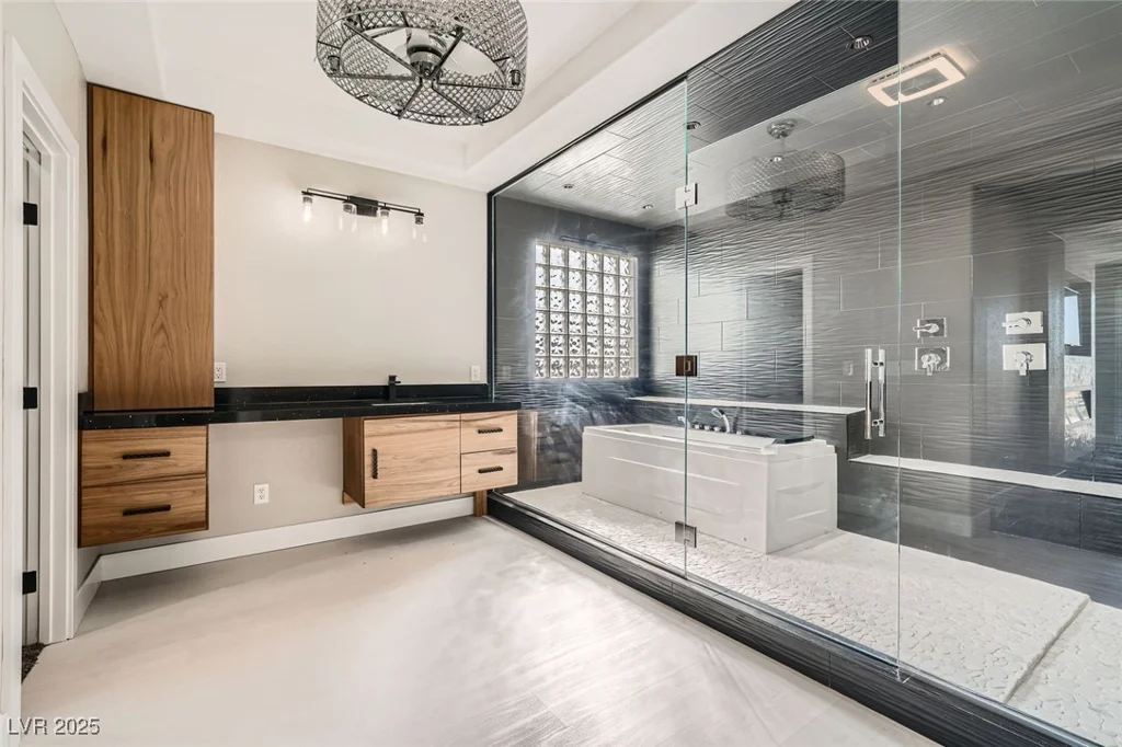 3892 Pasilla, Las Vegas, NV 89118