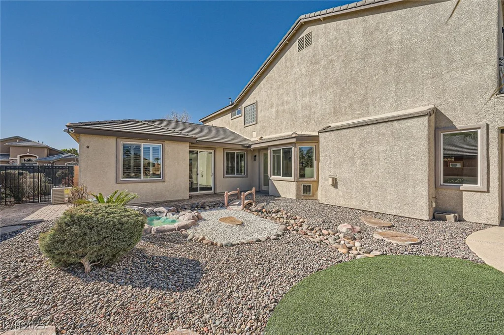 3892 Pasilla, Las Vegas, NV 89118
