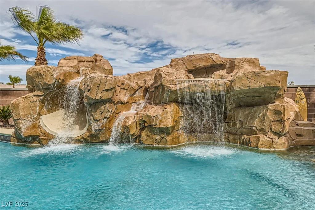 3892 Pasilla, Las Vegas, NV 89118