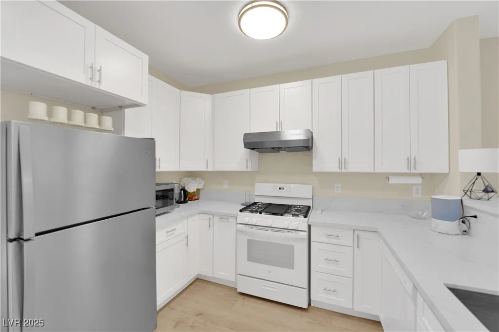2633 Spider Cactus, Las Vegas, NV 89106