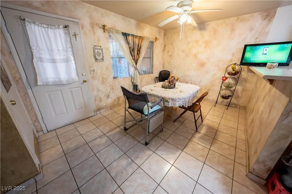 2906 Cedar, Las Vegas, NV 89101