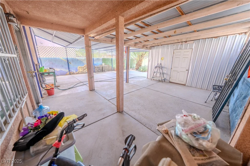 2906 Cedar, Las Vegas, NV 89101