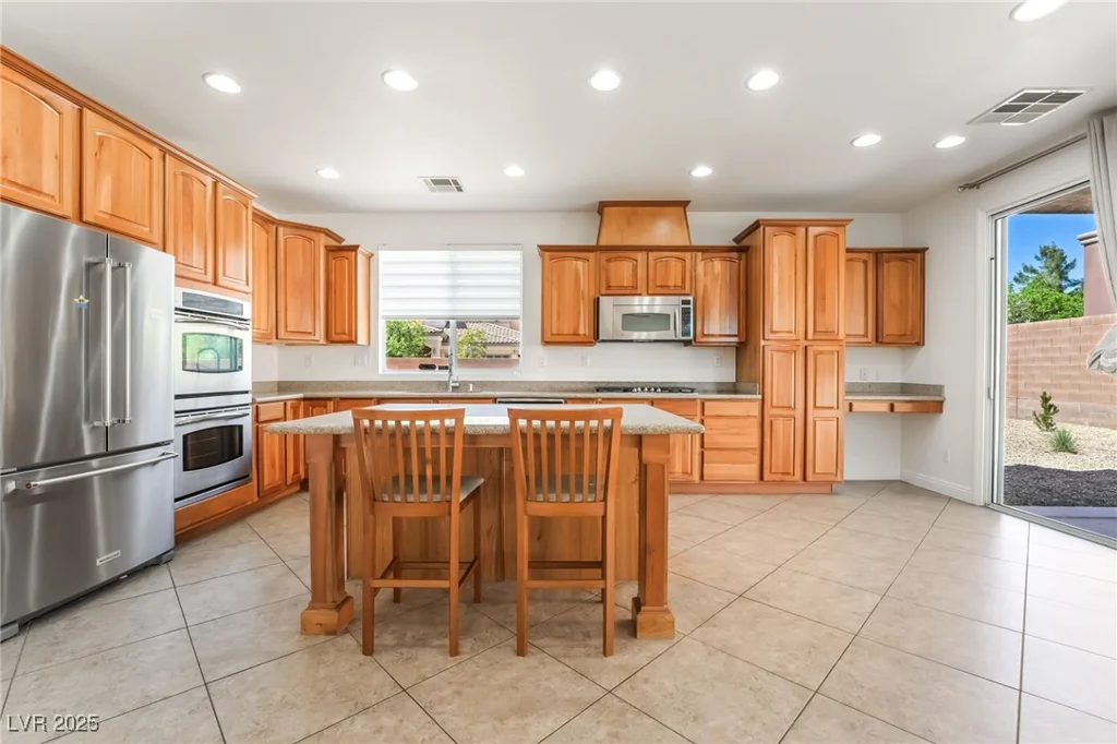 512 Los Dolces, Las Vegas, NV 89138