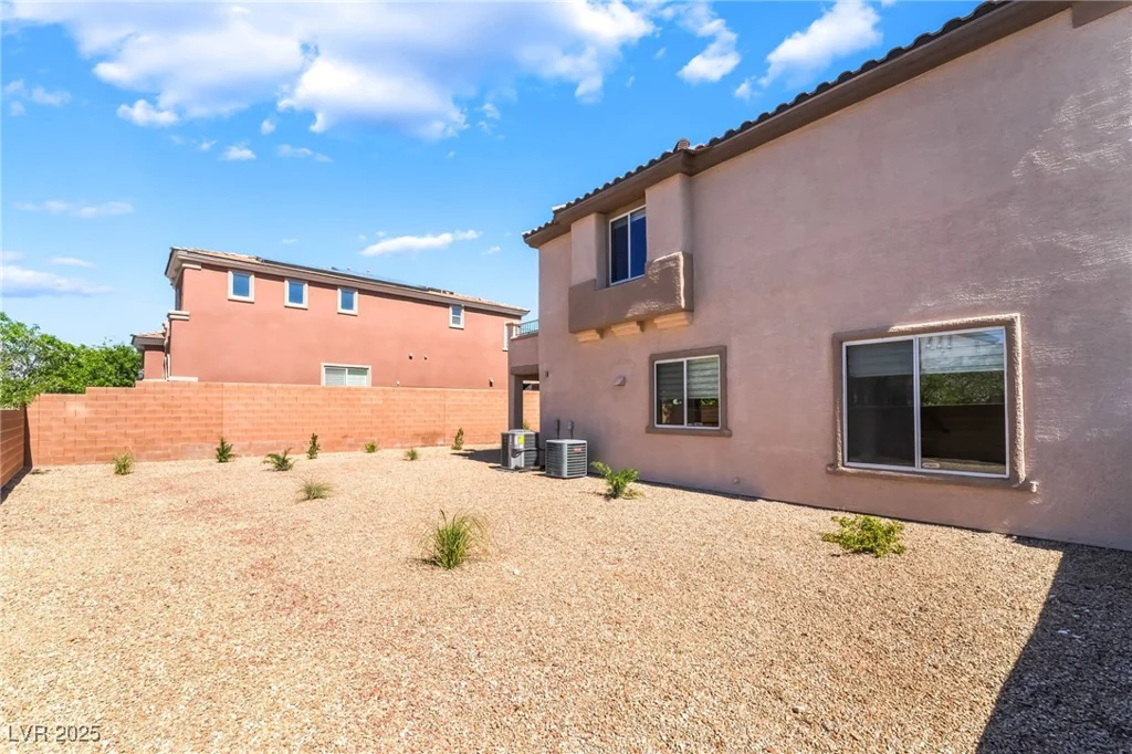 512 Los Dolces, Las Vegas, NV 89138