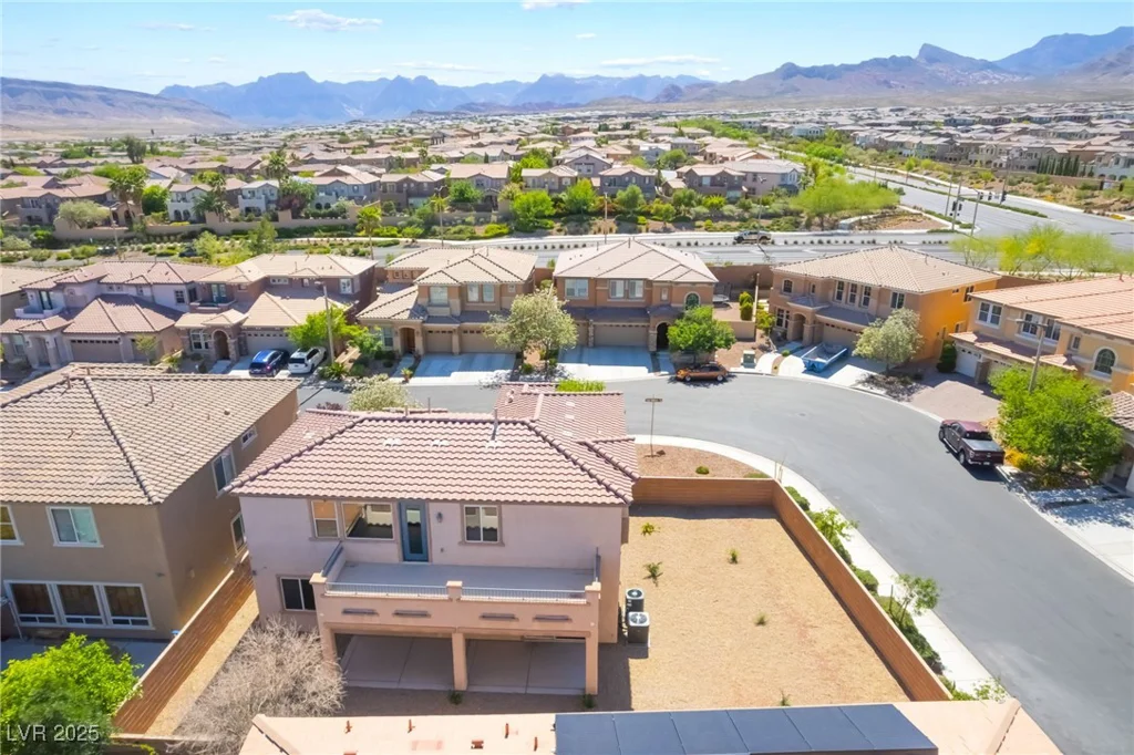 512 Los Dolces, Las Vegas, NV 89138