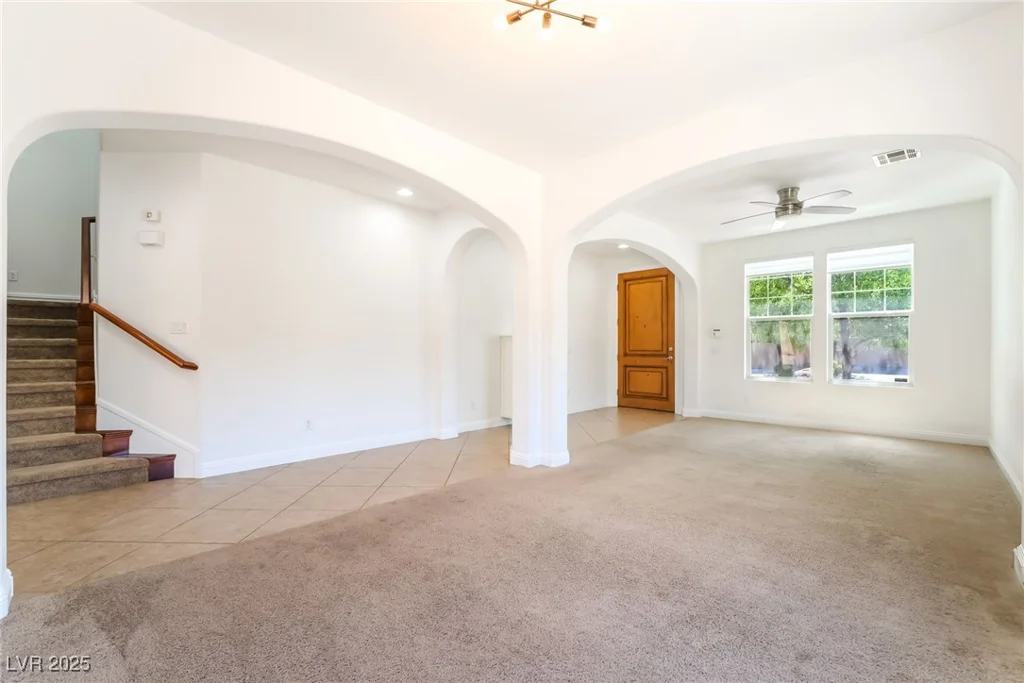 512 Los Dolces, Las Vegas, NV 89138