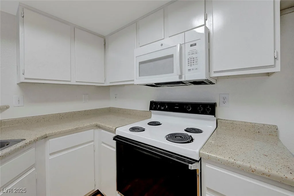 8600 Charleston, Las Vegas, NV 89117