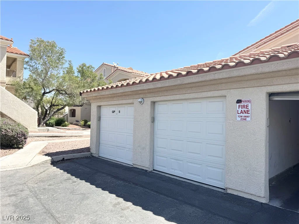 1881 Alexander, North Las Vegas, NV 89032