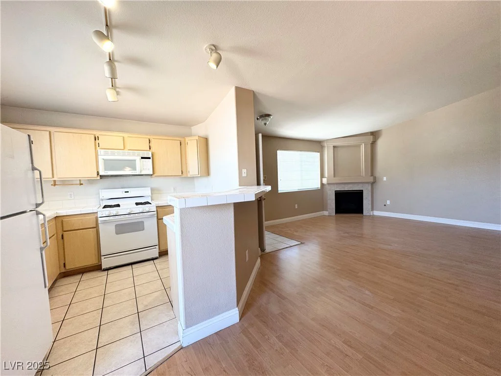1881 Alexander, North Las Vegas, NV 89032
