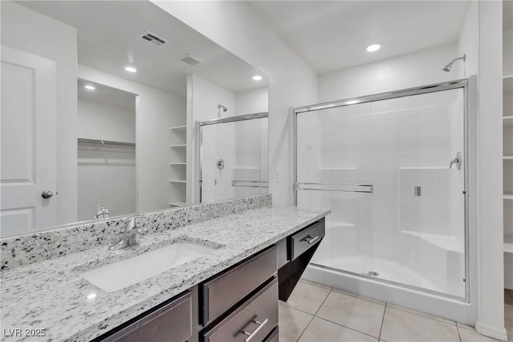 4544 Velvet Oak, Las Vegas, NV 89115