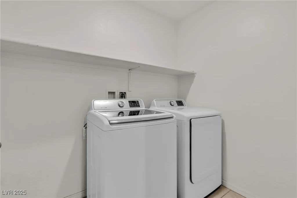 4544 Velvet Oak, Las Vegas, NV 89115