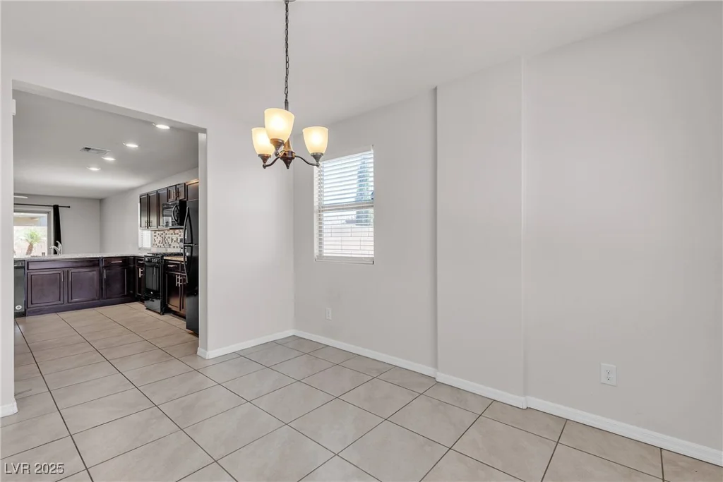4544 Velvet Oak, Las Vegas, NV 89115