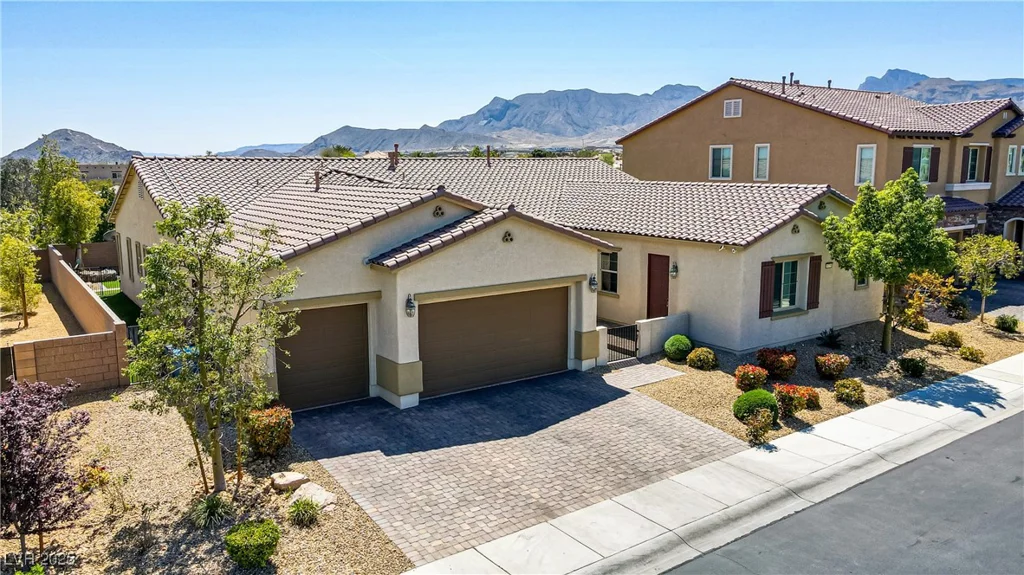 9779 Mosaic Canyon, Las Vegas, NV 89149