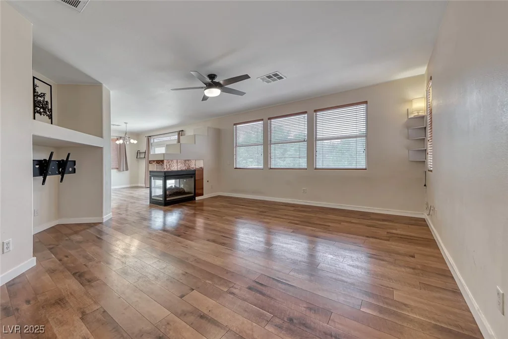 4044 Villeroy, Las Vegas, NV 89141
