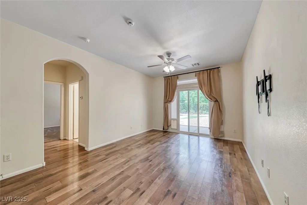 4044 Villeroy, Las Vegas, NV 89141