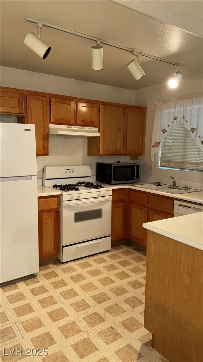 4555 Sahara, Las Vegas, NV 89104