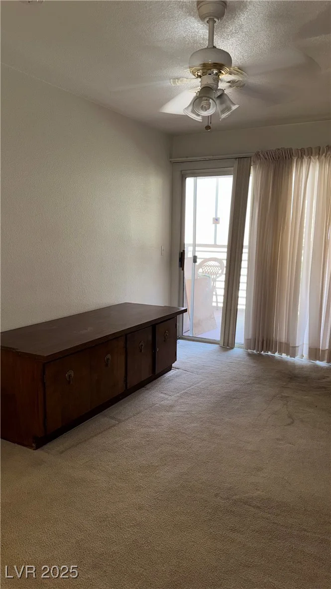 4555 Sahara, Las Vegas, NV 89104