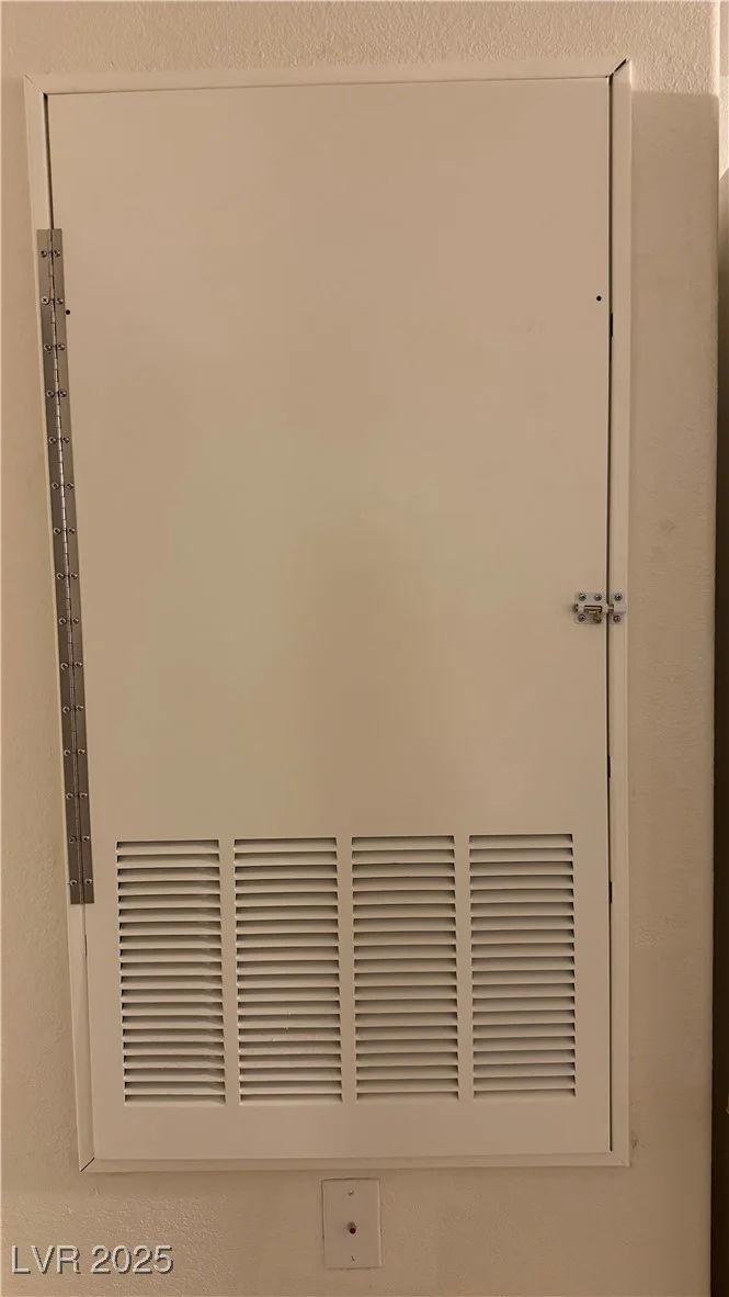 4555 Sahara, Las Vegas, NV 89104