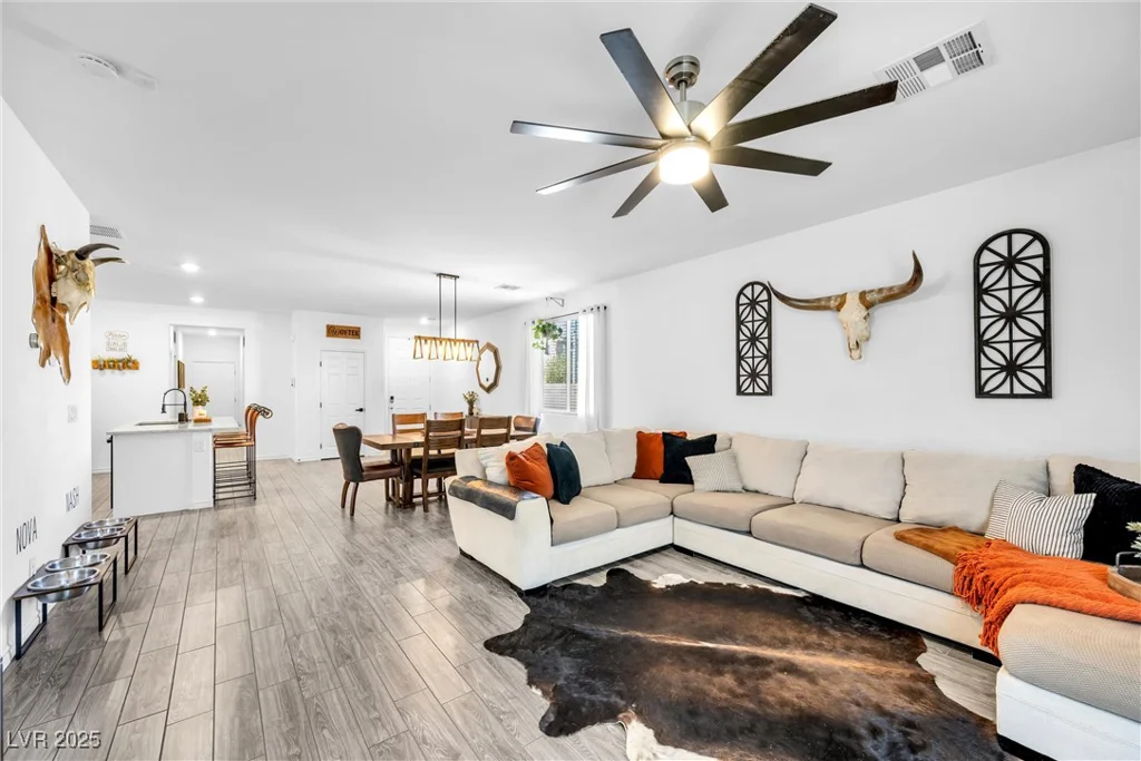 6318 Amber Sunrise, North Las Vegas, NV 89031