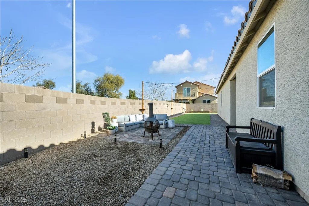 6318 Amber Sunrise, North Las Vegas, NV 89031