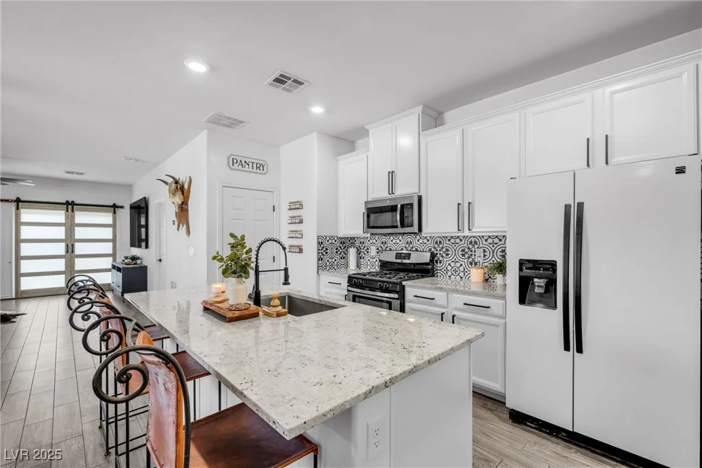 6318 Amber Sunrise, North Las Vegas, NV 89031