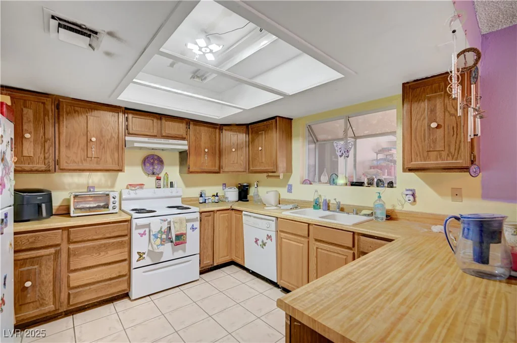 1847 Stevens, Las Vegas, NV 89115
