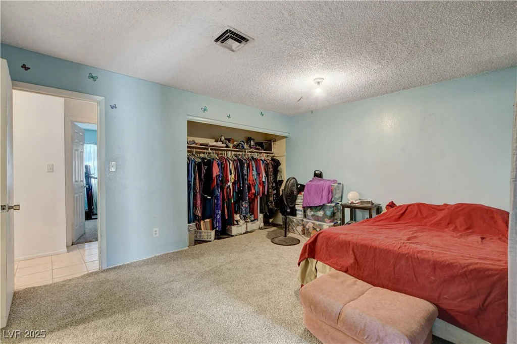 1847 Stevens, Las Vegas, NV 89115