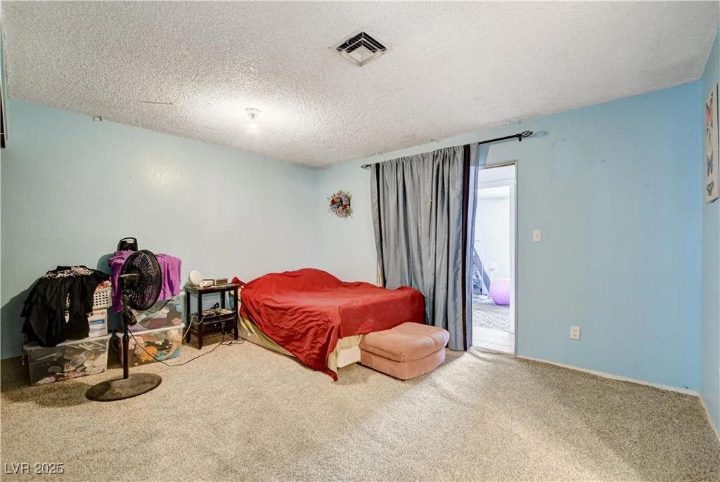 1847 Stevens, Las Vegas, NV 89115