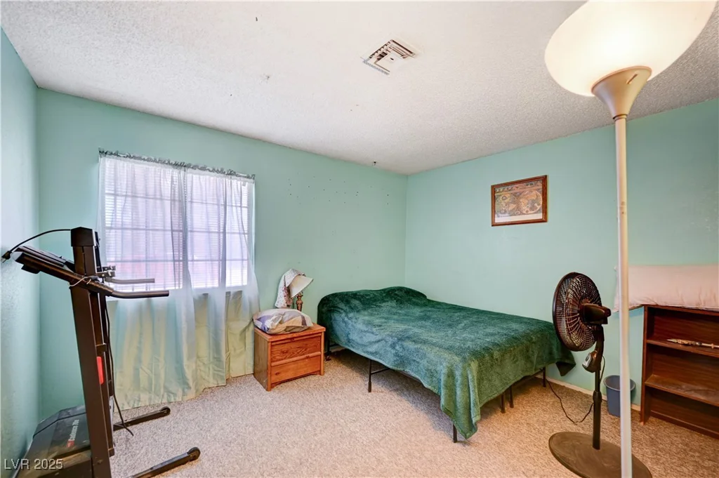 1847 Stevens, Las Vegas, NV 89115