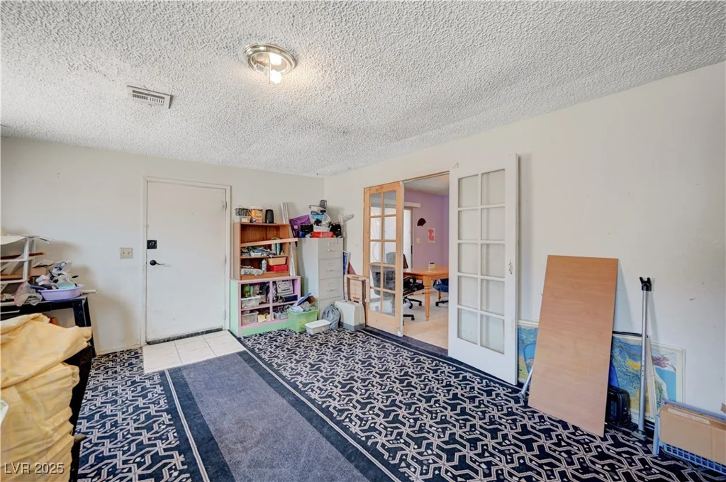 1847 Stevens, Las Vegas, NV 89115