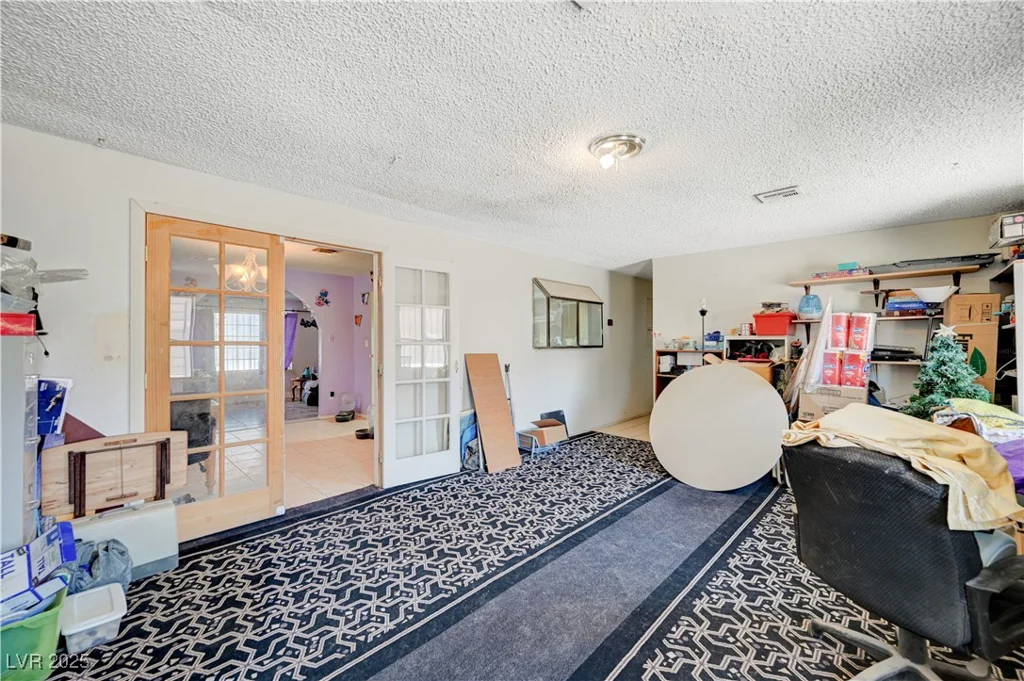 1847 Stevens, Las Vegas, NV 89115