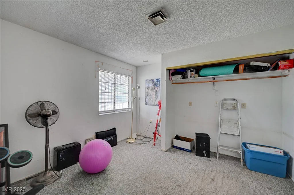 1847 Stevens, Las Vegas, NV 89115