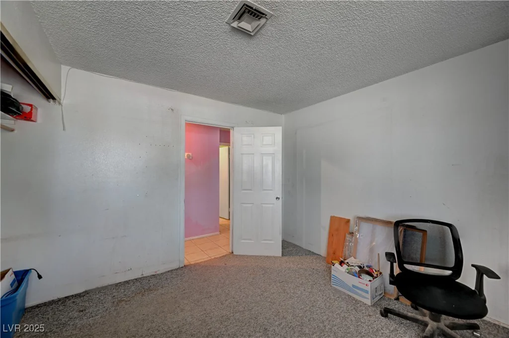 1847 Stevens, Las Vegas, NV 89115