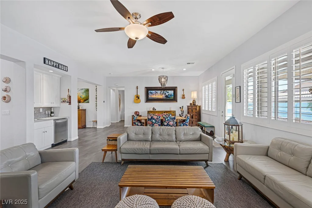 6173 Sabine Ranch, Las Vegas, NV 89131
