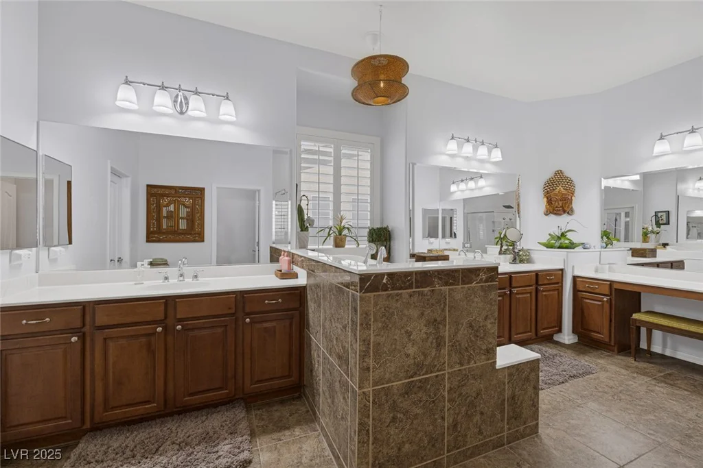 6173 Sabine Ranch, Las Vegas, NV 89131