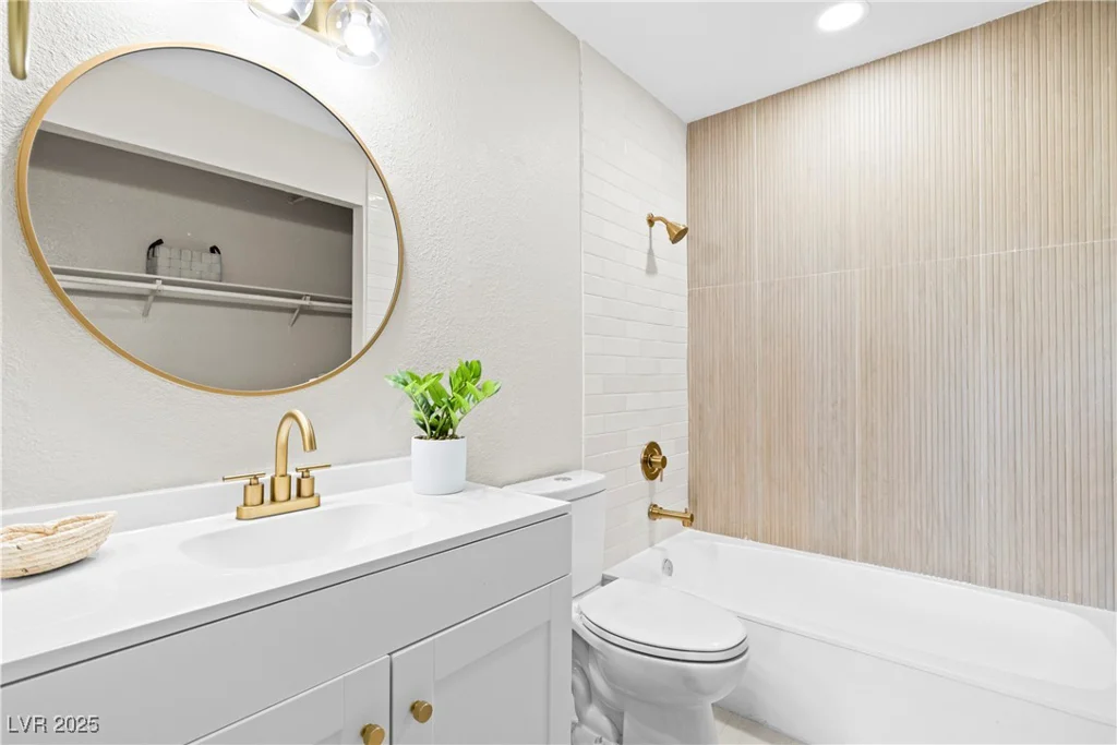 5191 Caliente, Las Vegas, NV 89119