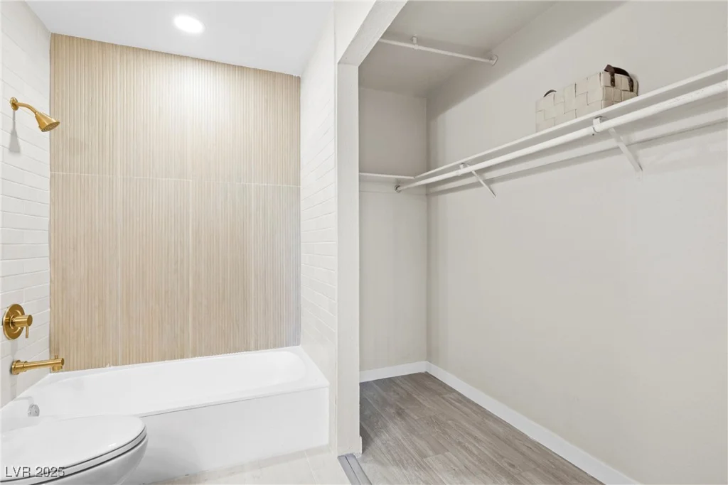 5191 Caliente, Las Vegas, NV 89119