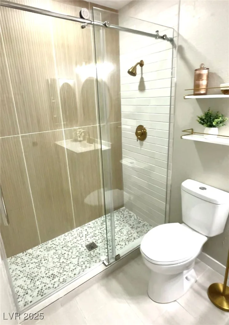 5191 Caliente, Las Vegas, NV 89119